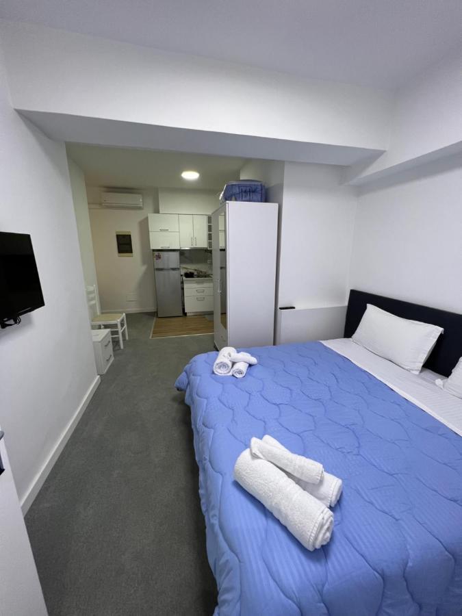 Skenderbej Rooms ติรานา ภายนอก รูปภาพ